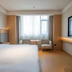All Seasons Hotel